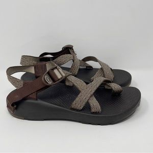 Best 25+ Deals for Chacos On Sale | Poshmark
